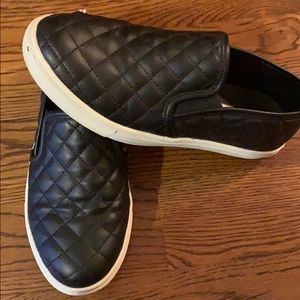 Classic Steve Madden Sneaker